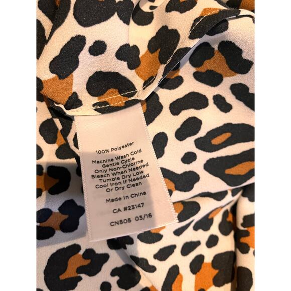 TALBOTS Cheetah Print Blouse, Large, Long Sleeve, Lightweight, Top, Animal - Picture 6 of 9